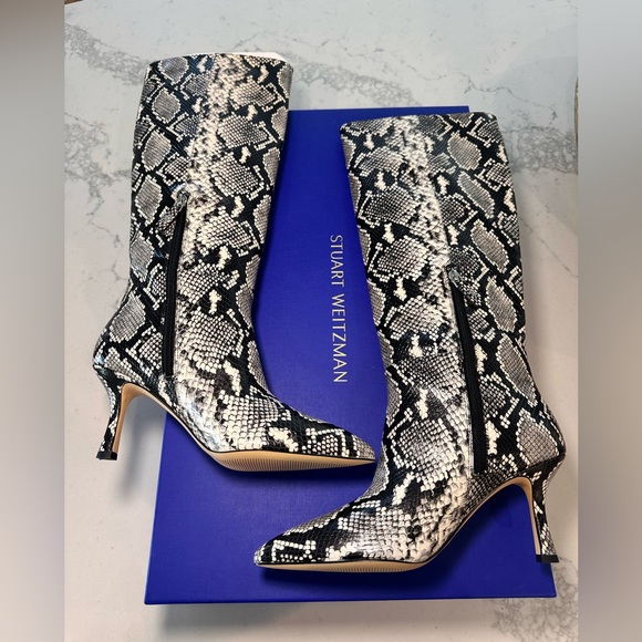 Stuart Weitzman Valentina Tubo Boot 75 in Natural Snake Print - Picture 5 of 12